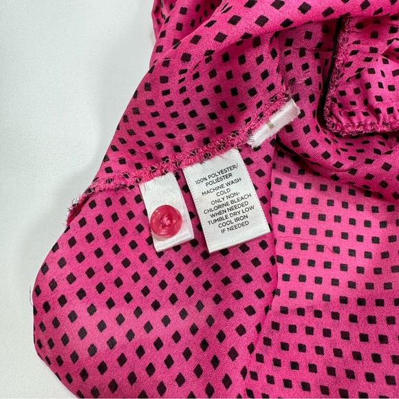 Ann Taylor Loft Women's Four Button Ruffle Blouse XS Shirt Top Pink Posh Stylish - Picture 4 of 5